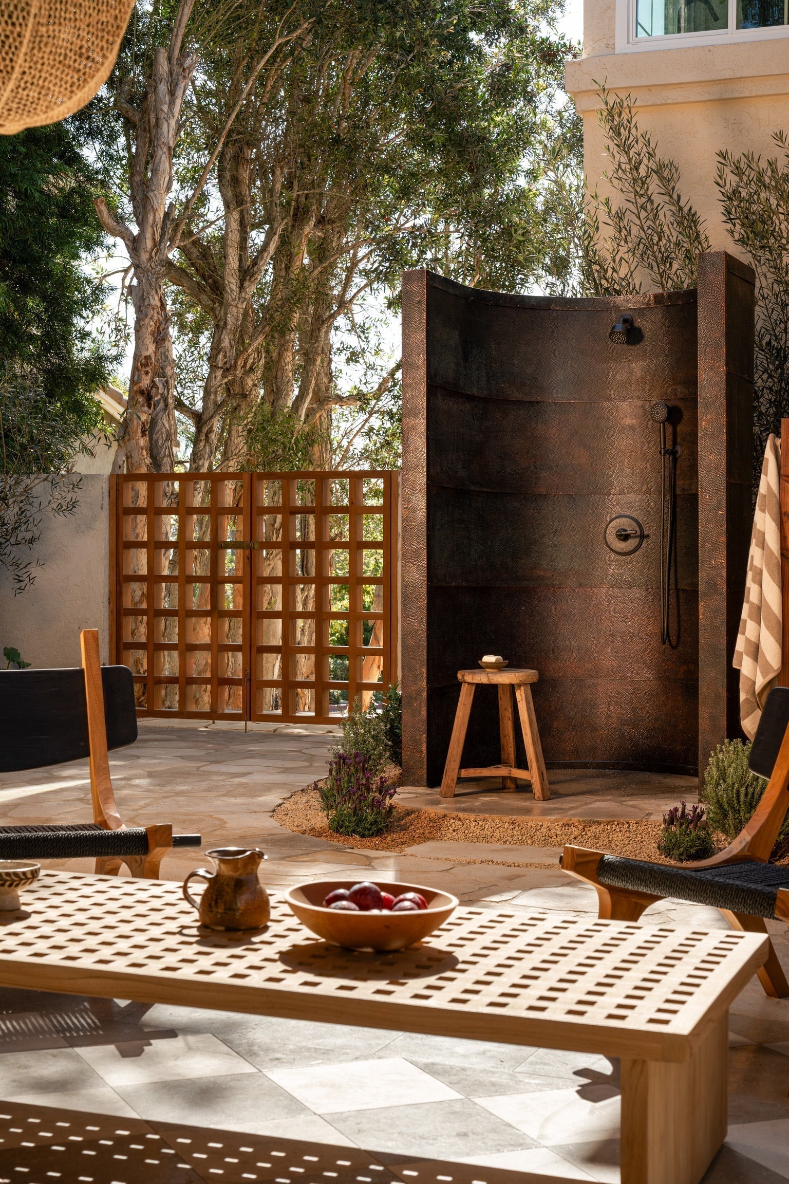 What is Biophilic Design (and why it’s everywhere right now)